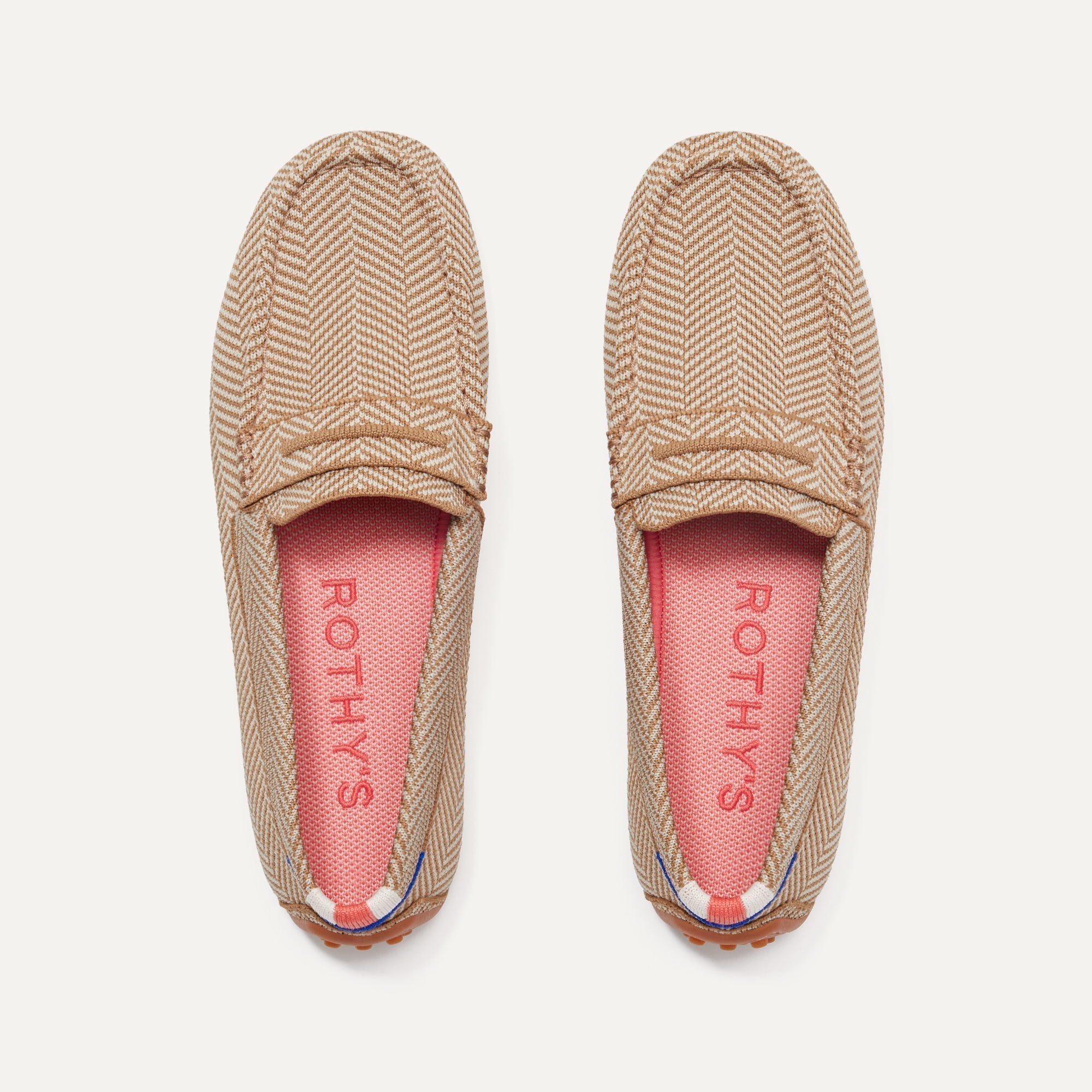 The Driver in Tan Herringbone shown from the top. 