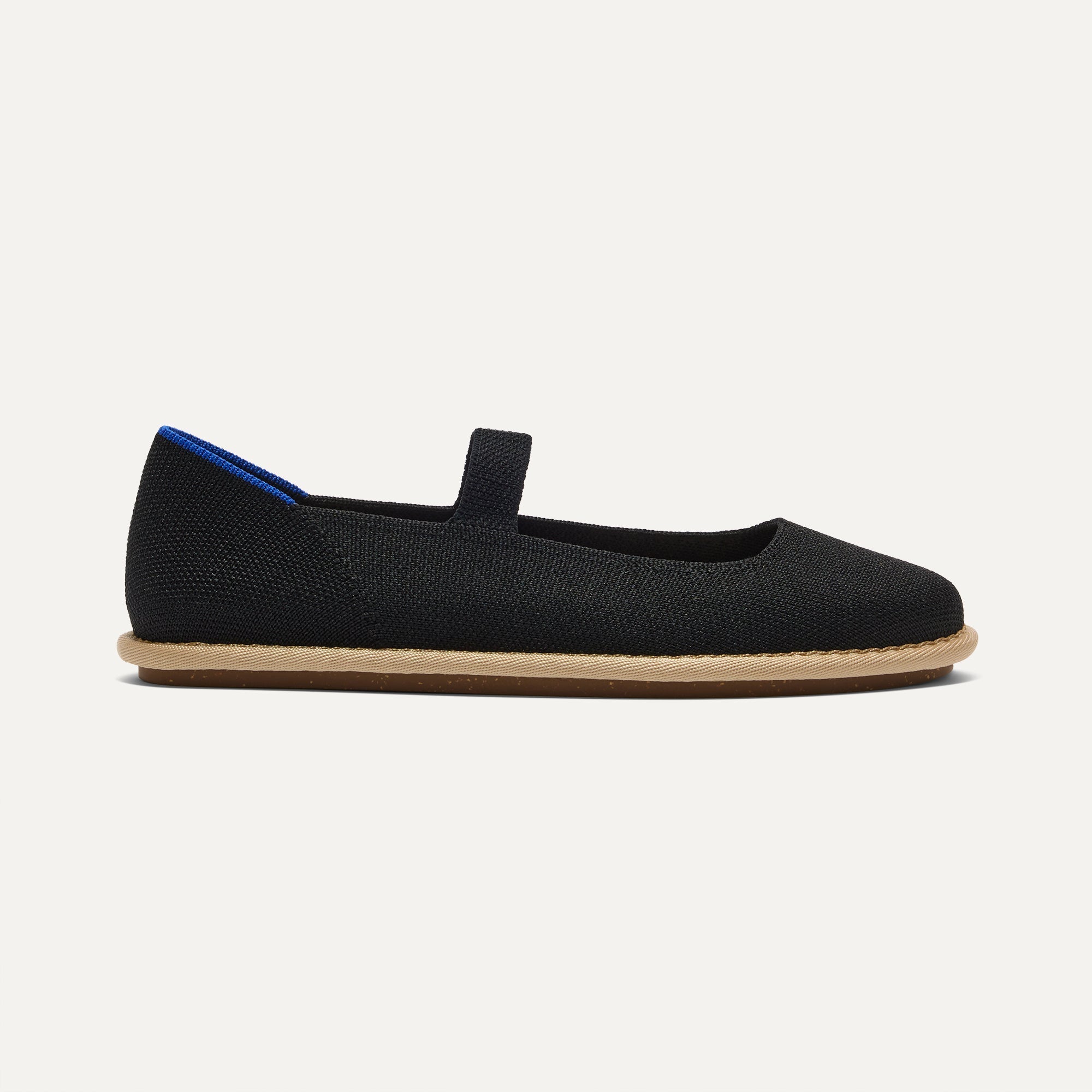 side | The Cruiser Mary Jane in Black shown from the side.