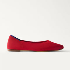 side | The Point III in Cherry shown from the side. 