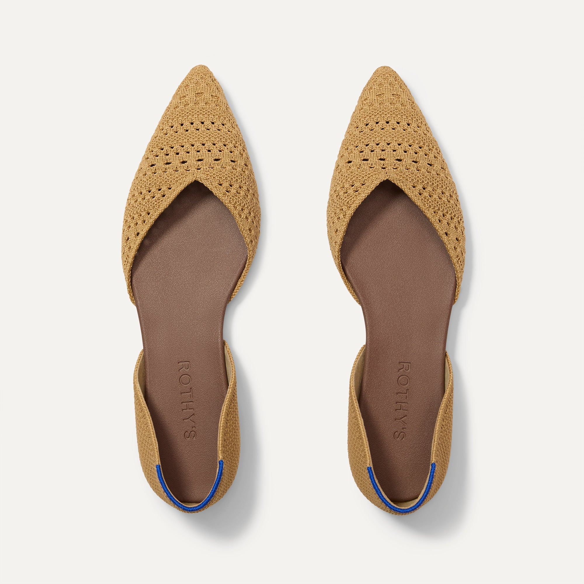 The D'Orsay Point in Camel Crochet shown from the top.
