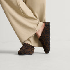 hover | Model wearing The Casual Clog in ReVelvet™ Cheetah.