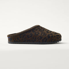 side | The Casual Clog in ReVelvet™ Cheetah shown from the side.