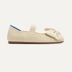 side | The Kids Big Bow Mary Jane in Conch shown from the side.
