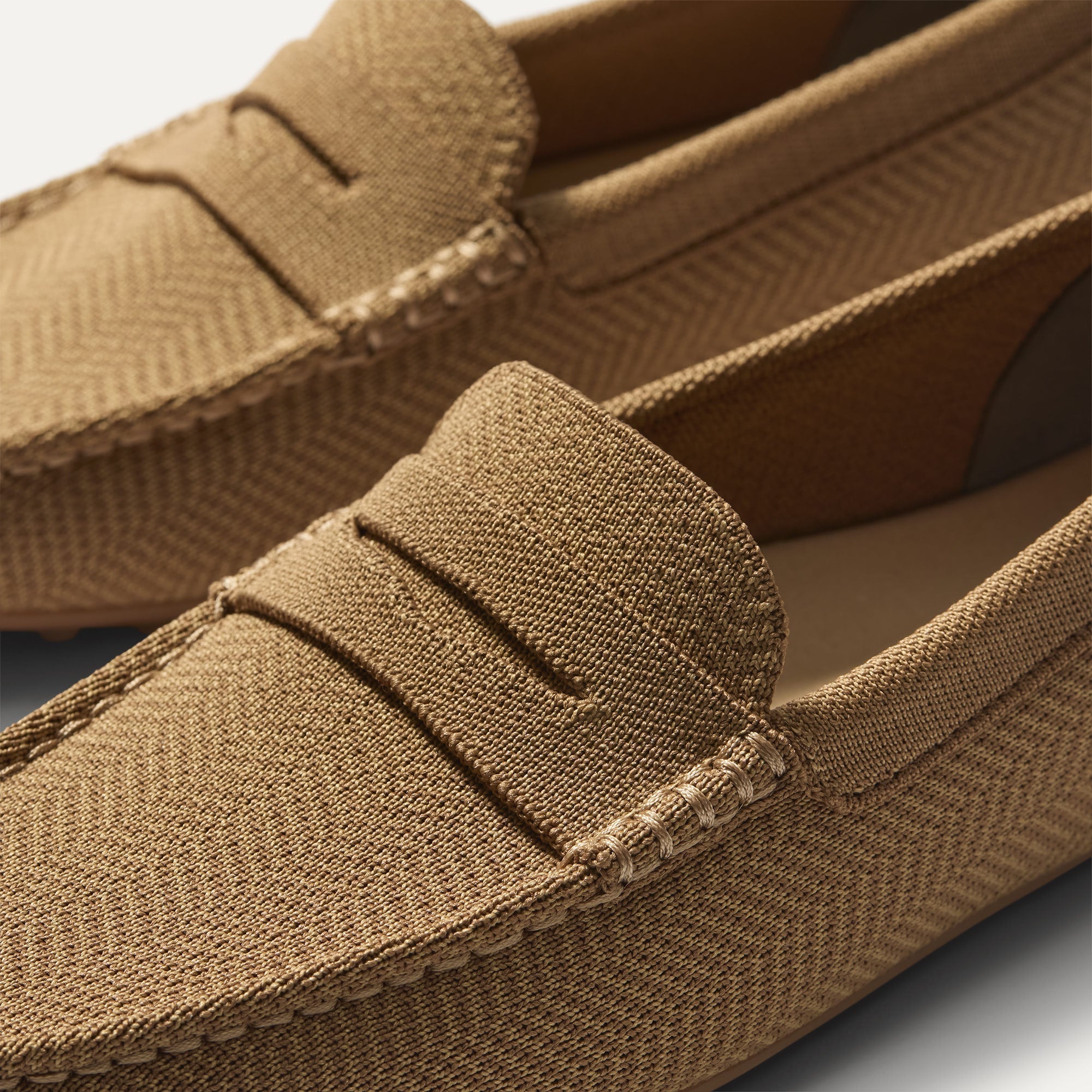Close up of the toe and vamp of The Men's Daily Driver in Oak Herringbone.