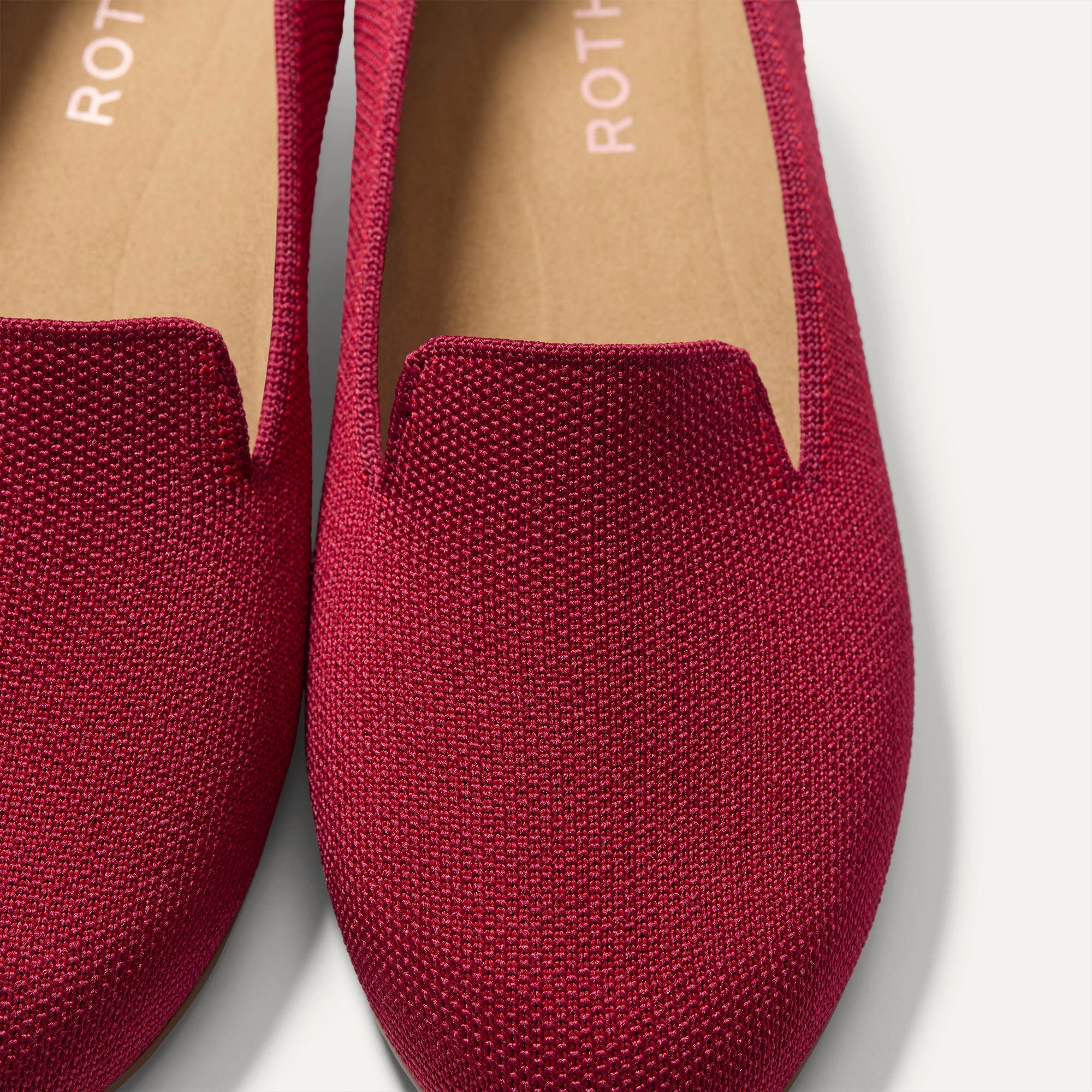 macro | Close up of the toe and vamp of The Daily Loafer in Red Rose. 