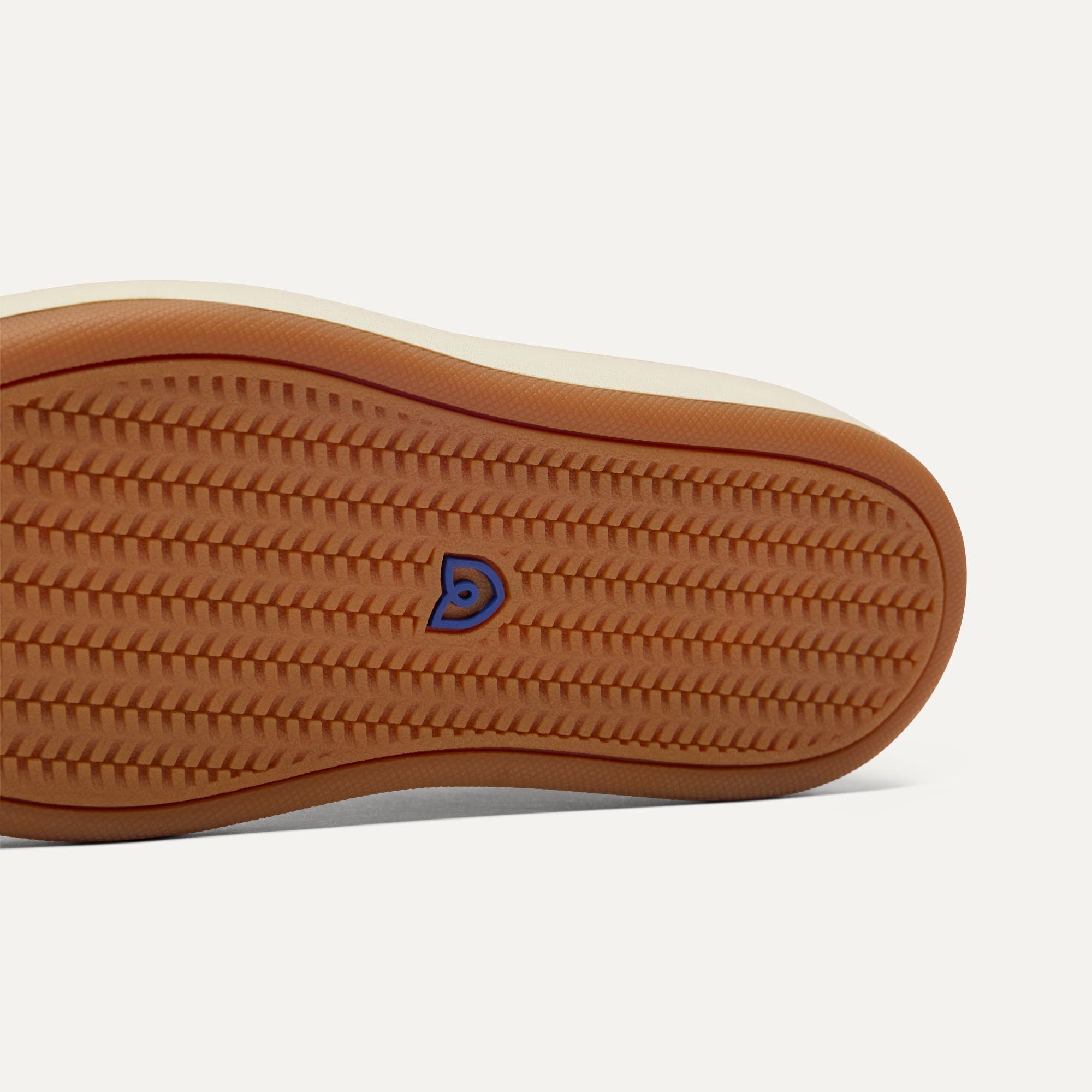 The sole of The Kids Stretch Sneaker in Zoom.